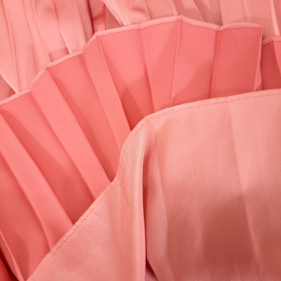 NWT J.Crew Pink Satin Pleated Midi Skirt Size 4 Petite - Picture 7 of 9